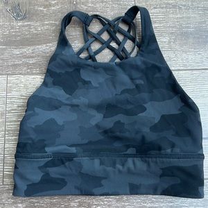 Lululemon free to be high neck bra